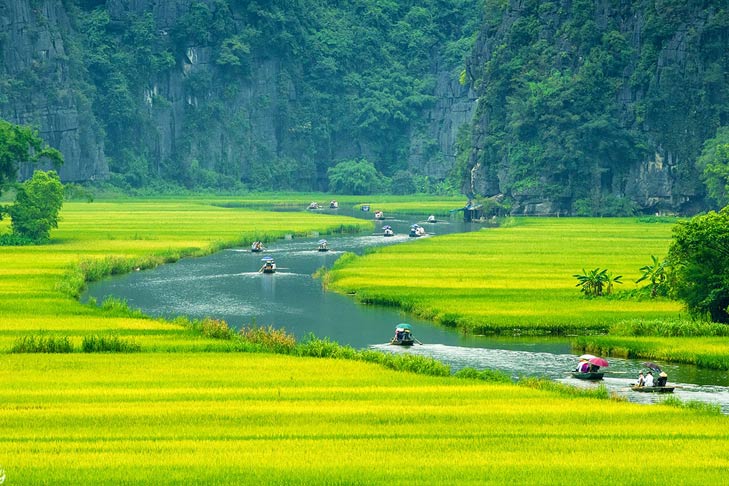 AMAZING 5 DAY TOUR OF NORTH VIET NAM